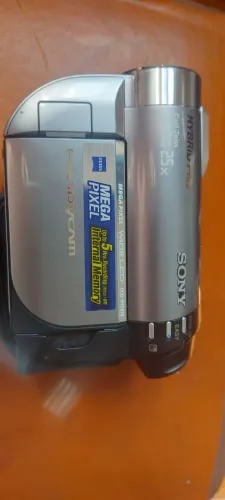 Câmera SONY handcan DCR DV0810