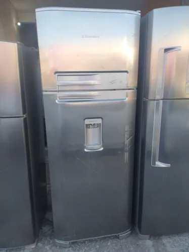 Geladeira Eletrolux inox 462 litros
