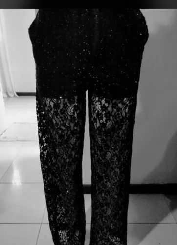 Calça zara nova na etiqueta 