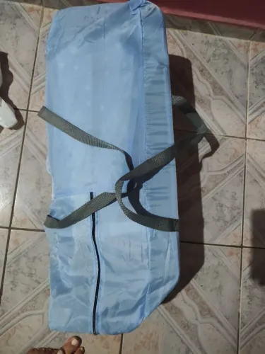 Berço baby stylo 3x1 vira berço trocado e chiqueiro semi novo quase n usado 