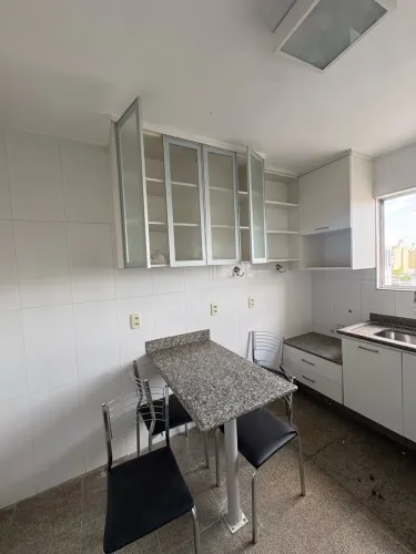 Alugo apartamento de 150m² em Setor Aeroporto (3Q + 1 suite)