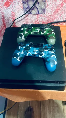 Ps4 slim, 861,4 GB