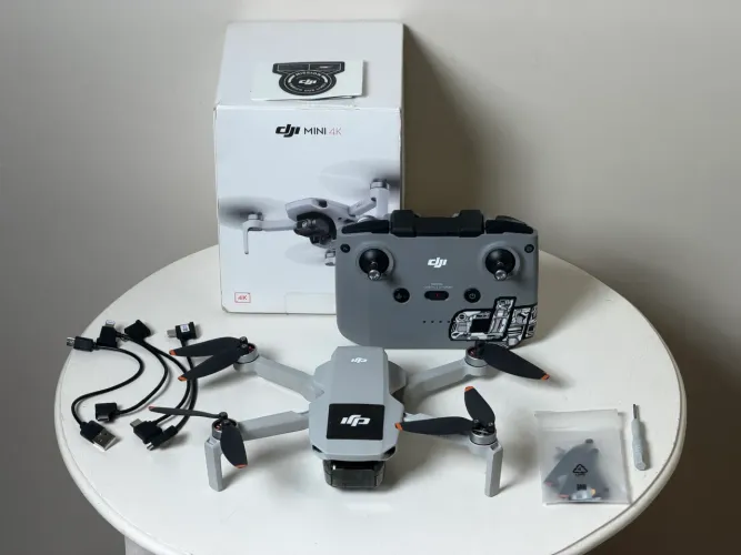 Drone DJI Mini 4k - Câmera 4k + Cartão 64GB