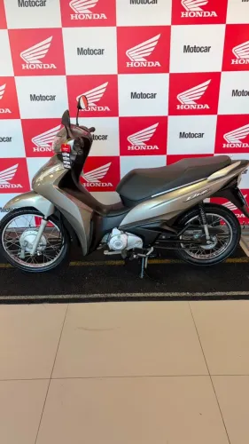 Honda Biz 110I.