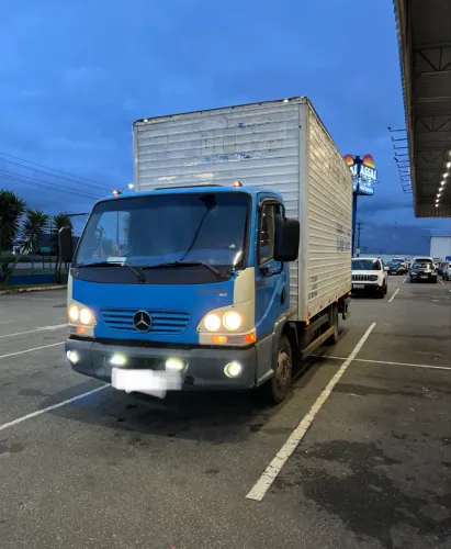 Vendo Accelo Baú  - Ideal para Fretes e Entregas