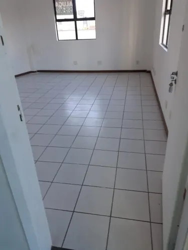 Conjunto de salas no Bairro Serra