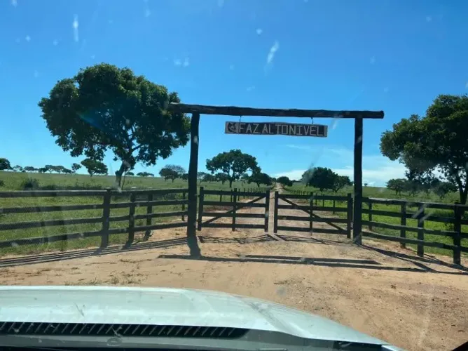 Fazenda com 2105 hectares