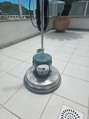 Enceradeira industrial 4 usos, super nova acompanha capa