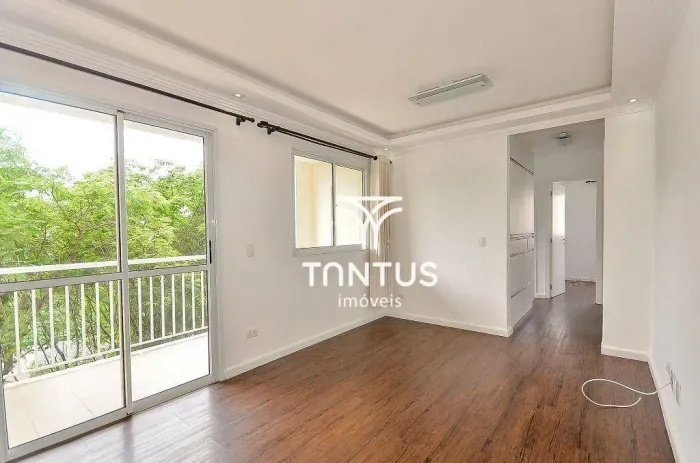 Apartamento com 3 dormitórios para alugar por R$ 3.250/mês - Capão Raso - Curitiba/PR