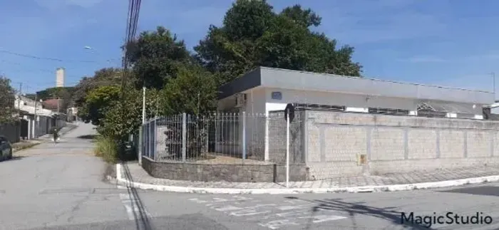 Casa com 3 dormitórios à venda, 171 m² por R$ 750.000,00 - Jardim Maria Augusta - Taubaté/
