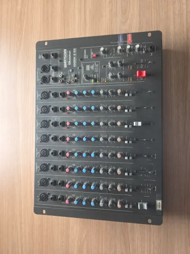 Mesa de som Watsom AMBW 8 canais