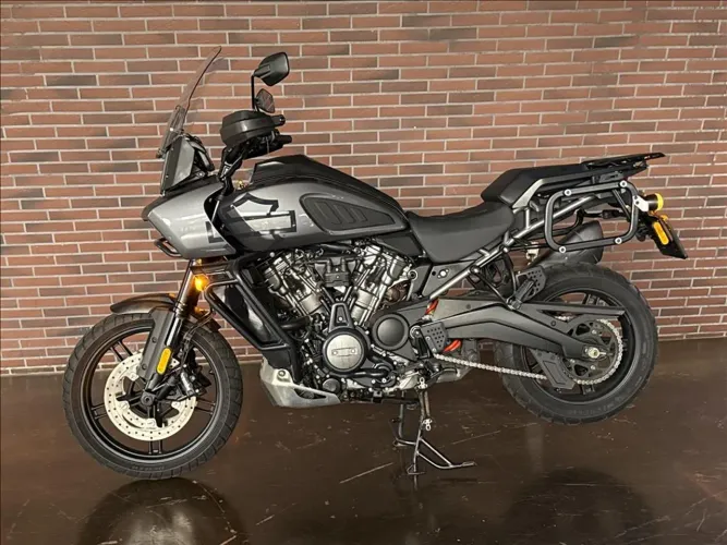 HARLEY-DAVIDSON PAN AMERICA 1250 S