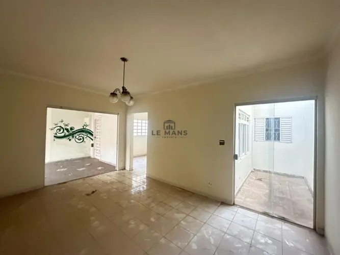 Casa a venda no bairro Alto em Piracicaba/SP
