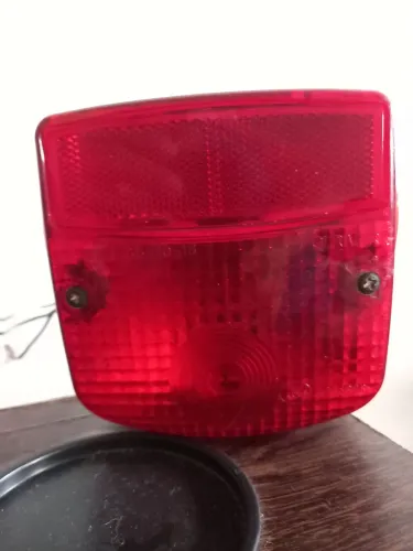 Lanterna original  traseira Intruder