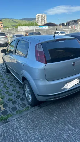 Fiat Punto Attractive 1.4 Fire Flex 8V 5P 2011