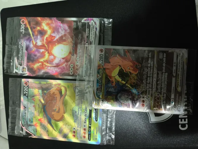 Charizard s Promo SWSH260, 261 e 262 Lacrados (trio da UPC)