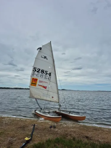 Veleiro Hobie Cat 14 barco a vela