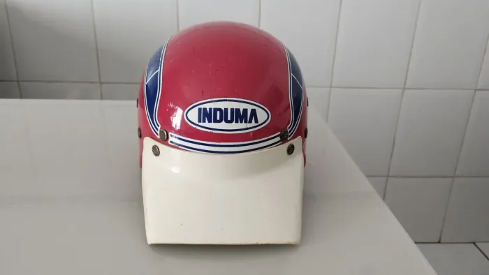 Capacete Induma Bicicross antigo