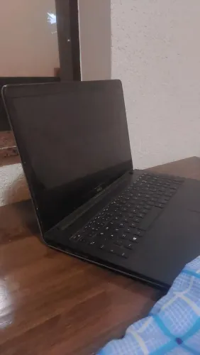 Notebook Core i7 16GB RAM E AMD Radeon