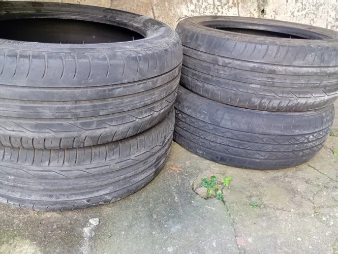 Pneu aro 18 medida 225/50/18