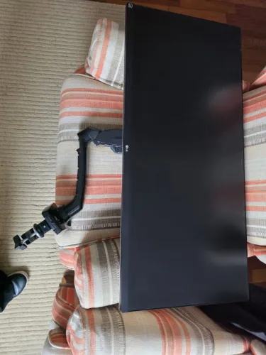 VENDO MONITOR LG 32 POLEGADAS