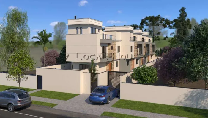 Sobrado à venda em Curitiba, Guabirotuba, com 3 quartos, 180m²
