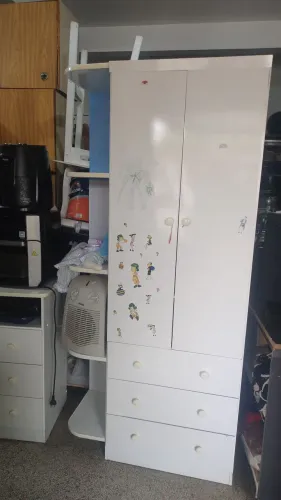 Guarda roupa infantil