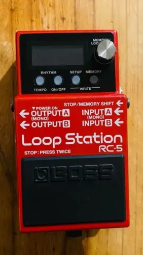Pedal de loop Boss rc5