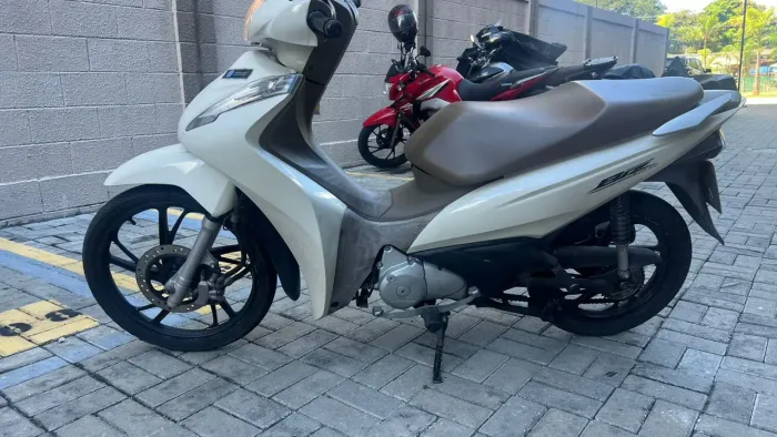 Moto Honda biz 125