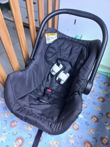 Bebê conforto Galzerano semi novo 