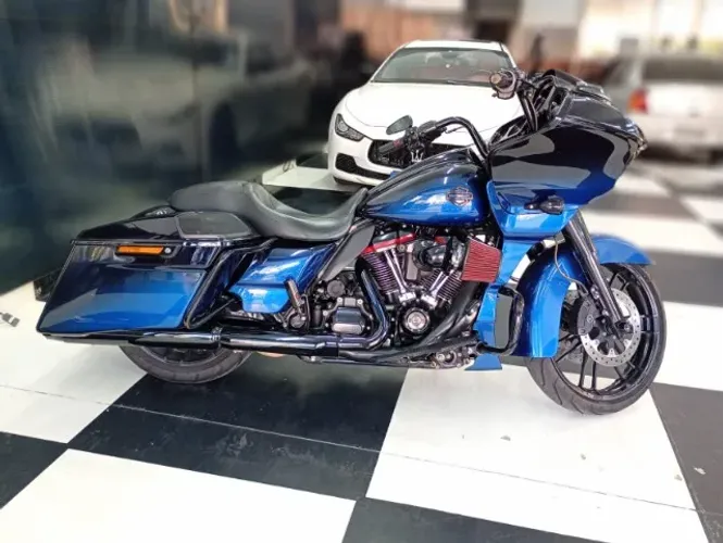 Harley Davidson Road Glide CVO 117i FLTRXSE 109CV 1923CC