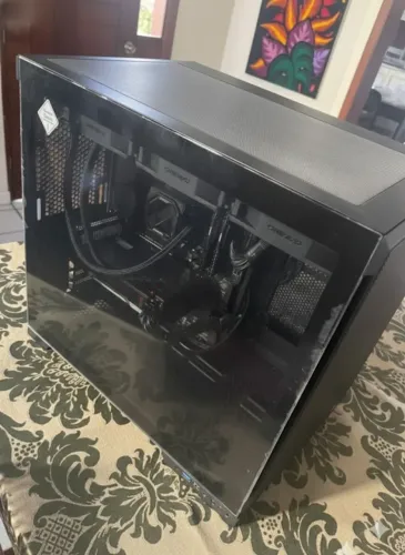 ? PC de Alto Desempenho para Trabalho Pesado e Multitarefas