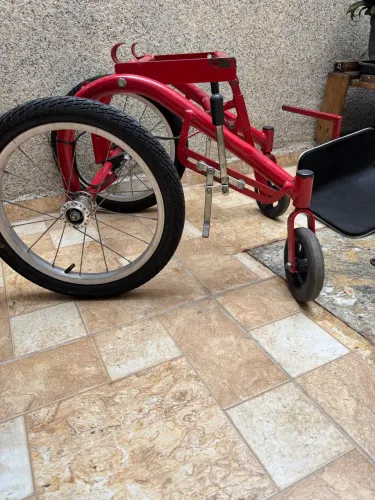 Cadeira infantil de rodas