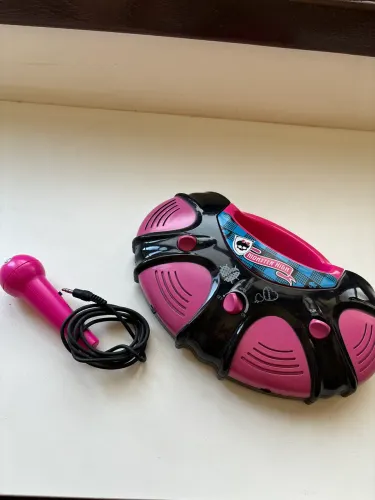 Rádio brinquedo monster high