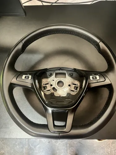 Volante up tsi 2020 couro com botões original vw 