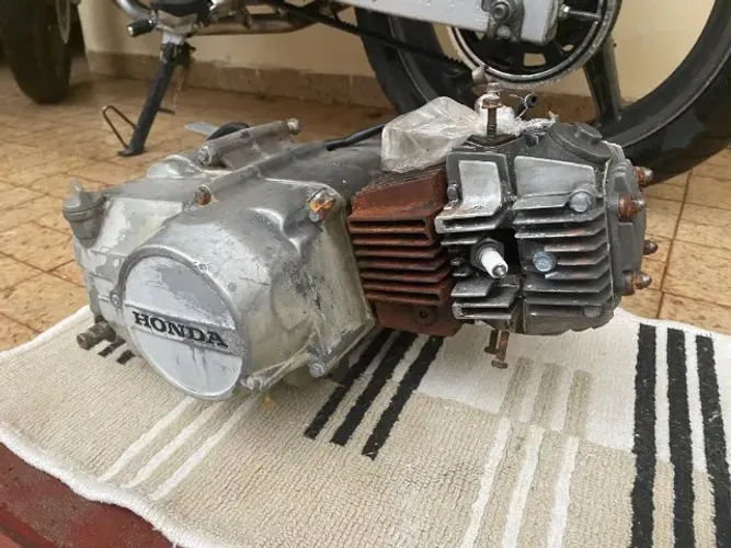 Motor de honda c100 dream