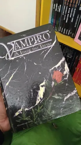 RPG - Vampiro: a Idade das Trevas - português
