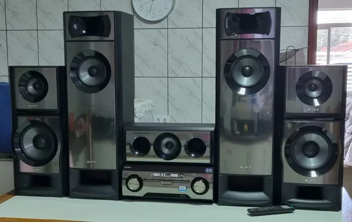 Home Theater Sony 1.200 Watts MUTEKI