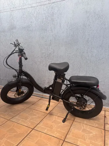 Bike elétrica novíssima