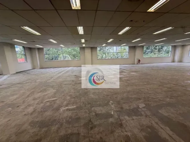 Conjunto, 3.982 m²- Morumbi - São Paulo/SP