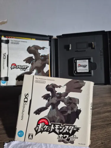 Pokémon White (Nintendo DS) Japonês Completo CIB + Luva Original | Excelente Estado