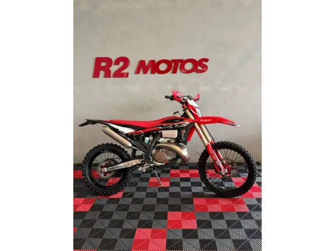 MXF TSX-R 300 2026