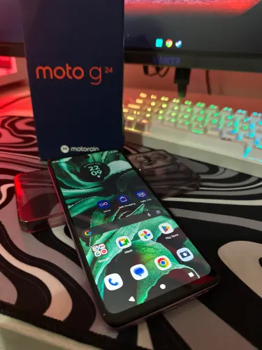 MOTOROLA MOTO G24 128GB - ROSA