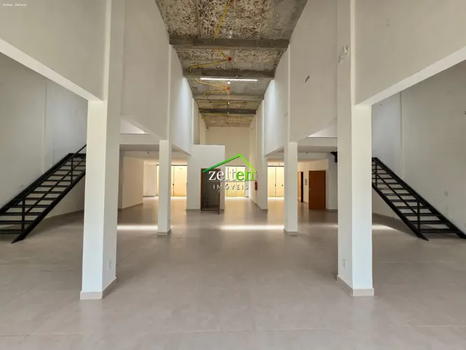 Comercial para Venda em Rio das Ostras, Alphaville, 4 banheiros