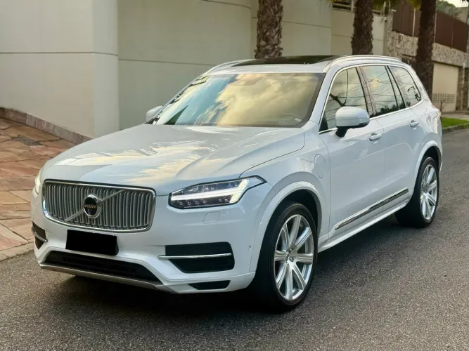 Volvo XC 90 T-8 Hibrido Inscript 2.0 5P 2019