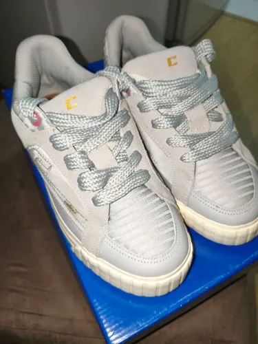 Vendo tênis Colcci original número 36