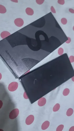 Smartphone Samsung S22 ultra 256GB **Leia descrição**