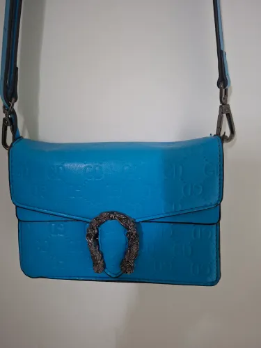 bolsa transversal ou ombro