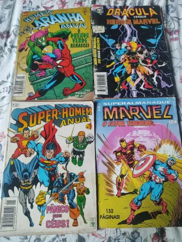 Lote HQ Especiais DC e Marvel 