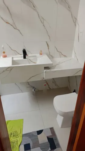 Trabalhamos com marmori, granito e porcelanato